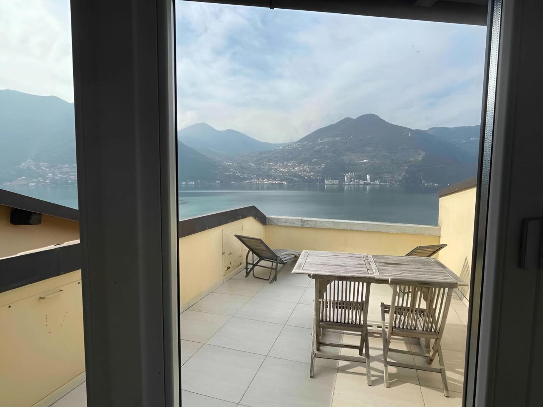 Casa Pg - Appartamento Vista Lago Монте Изола Екстериор снимка